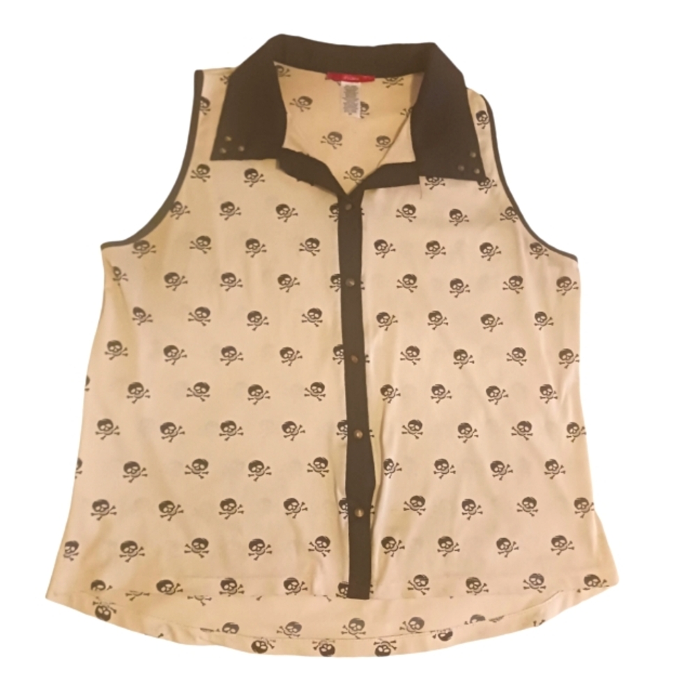 Cream Colored Skull & Crossbones Button down Camisole